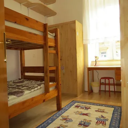 Apartament Stoja *