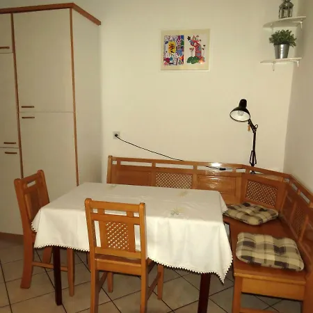 Stoja Апартаменти Пула