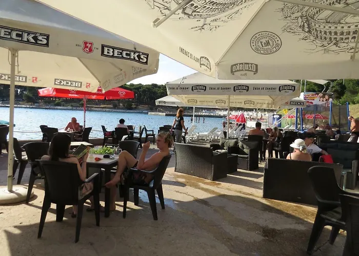 Апартаменти Stoja